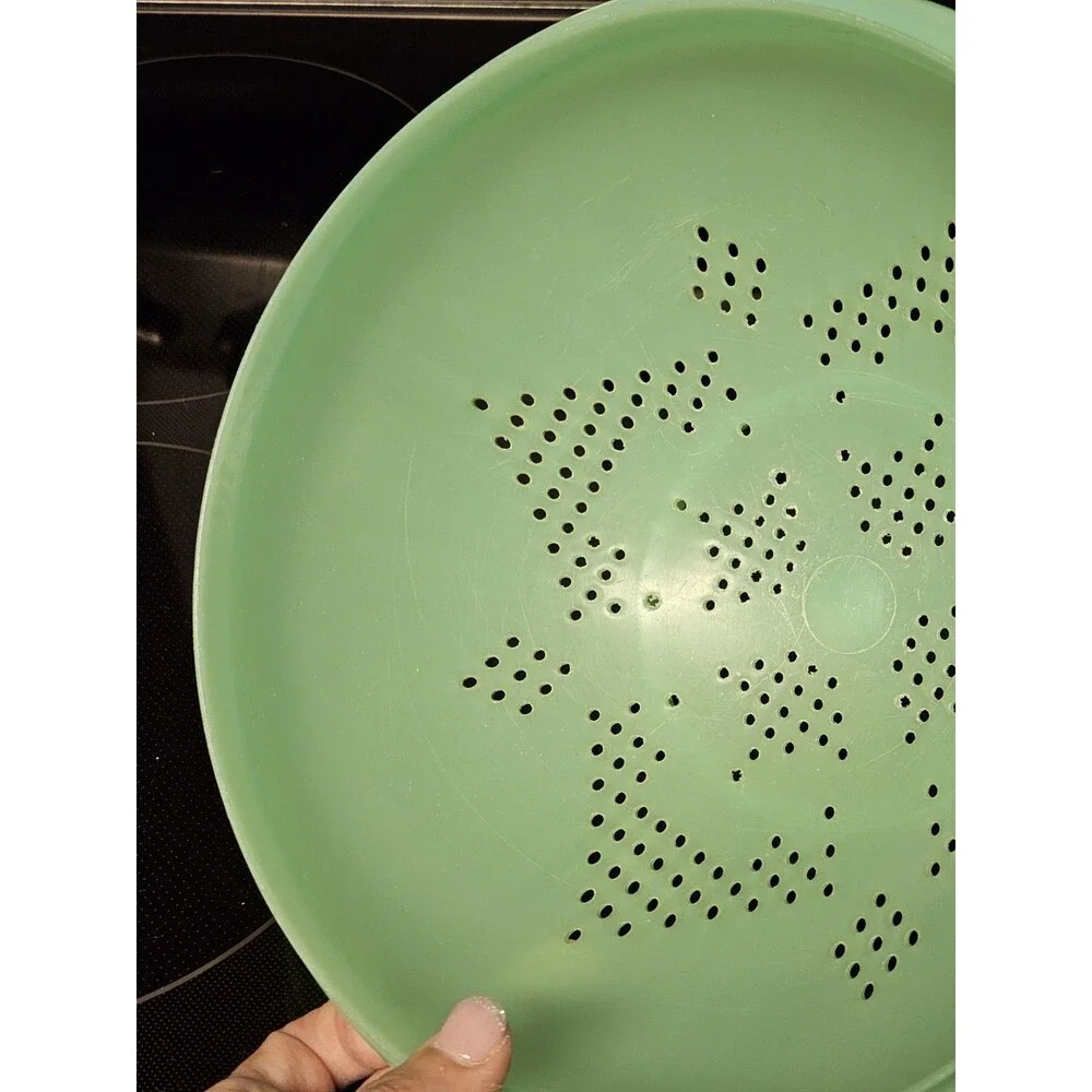 Vintage Tupperware Jadeite Green 9'' Pasta Strainer Colander W Lid #339 & #516